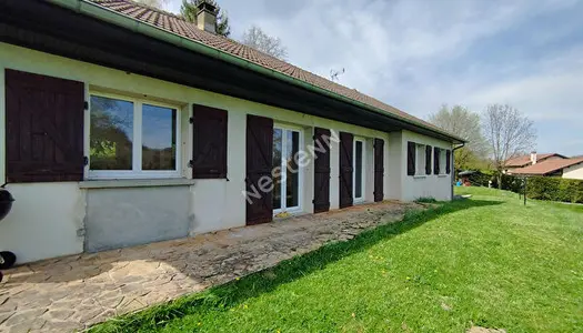 Les Eparre - Maison de plain-pied de 118 m2 avec dependance sur 4895 m2 de terrain