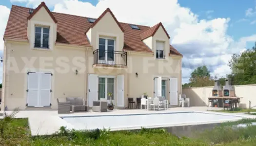 Maison 8 pièces 260 m² 