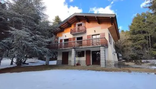 Chalet 5 pièces 211 m²