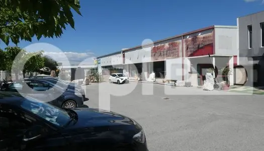 Local commercial 168 m² 