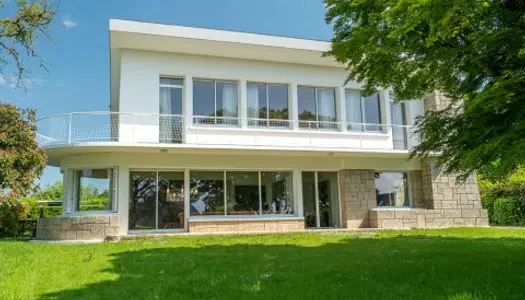 Maison d'architecte d'inspiration « Le Corbusier » 