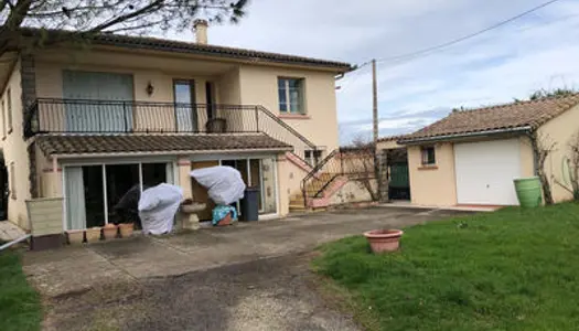 Grande maison T6 sur 1500m2 de terrain