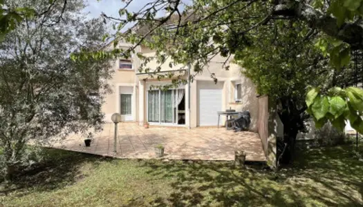 Maison 7 pièces 147 m²