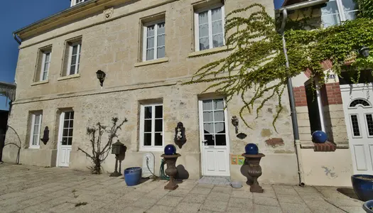 Dpt Aisne (02), à vendre proche de LAON maison P15 de 550 m² -5 chambres - 4 studios - Terrain 