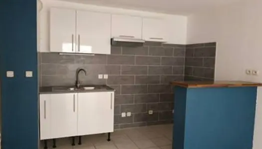 Appartement T3 RDC dans résidence sécurisée avec piscine