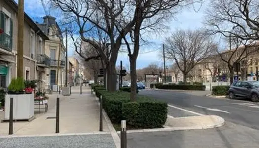 Nîmes - Parking proche centre ville 