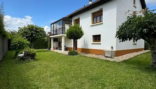 Maison 8 pièces 135 m² 