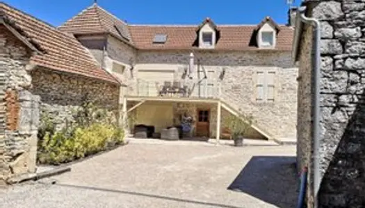 Maison 10 pièces 200 m²