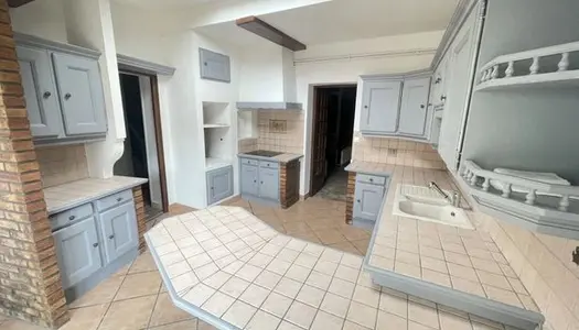 Maison 2 pièces 137 m² 