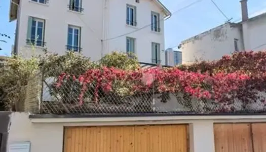 Ensemble Immobilier rue Etienne Dolet - Jardins - Garages