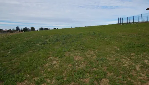 Terrain viabilisé avec belle vue Pyrénées