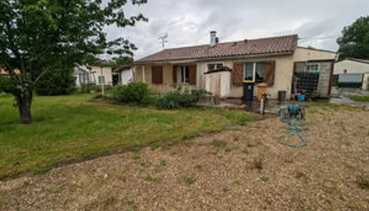 Maison de 90 m² avec garage et dépendance Proche Saint André de Cubzac 