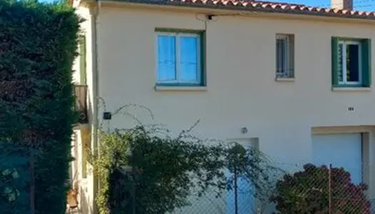 Location appartement dans villa