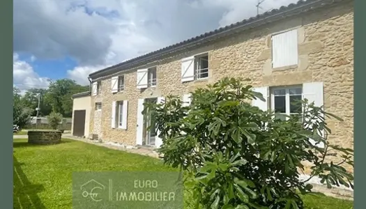 Maison en pierre 3 chambres et dépendances proche Langon 