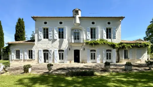 Maison 7 pièces 420 m² 