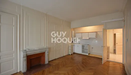 LYON 2 AUGUSTE COMTE - Location Appartement 3 pièces - 64m2 