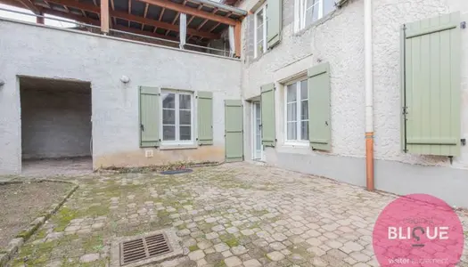 Immeuble de rapport 18 pièces 400 m² 