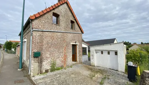 MAISON DE VILLAGE URGENT 