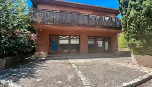 Immobilier professionnel Vente Aix-en-Provence 4p 104m² 300000€