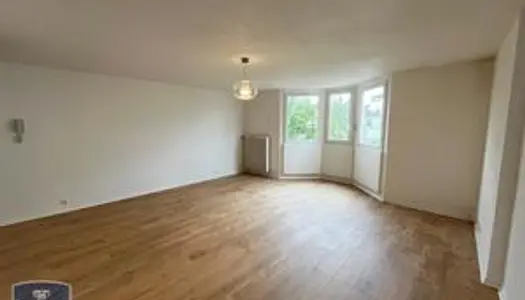 Studio 1 pièce 37 m² 