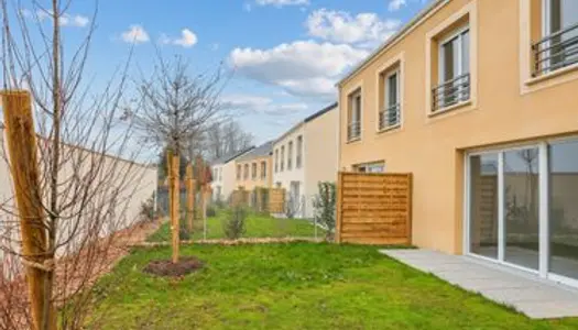 Maison de ville duplex 4 pièces 81.4m² avec jardin de 87m²