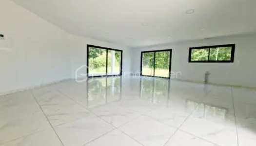 Maison 5 pièces 144 m² 