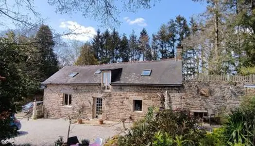 MORBIHAN, Charmant cottage indépendant en pierre avec 2 chambre