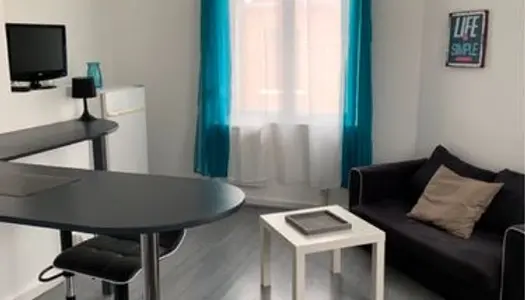 Bel appartement F2 meublé près gare iut Inset 