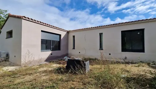 Vente Maison neuve 120 m² à Saint-Julien-de-Peyrolas 460 000 €