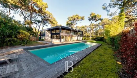 Villa 6 pièces 200 m²