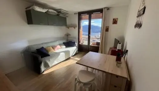 Studio 1 pièce 25 m²