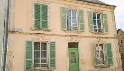 Maison 5 pièces 261 m²