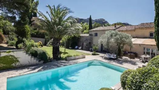 LOCATION SAISONNIERE MOURIES - AUTHENTIQUE MAS EN PROVENCE ! 