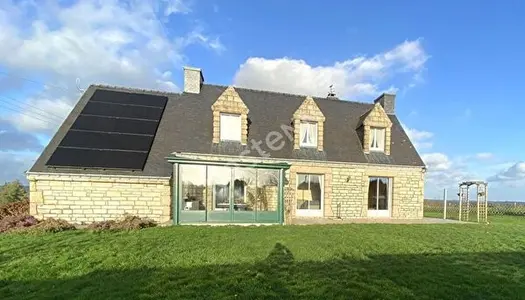 Maison Elven avec vie de plain pied et terrain de 1900 m2