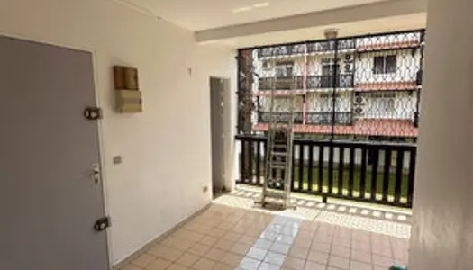 Appartement de 37.52m2 avec terrasse à acheter 98000 EUR à Kou 