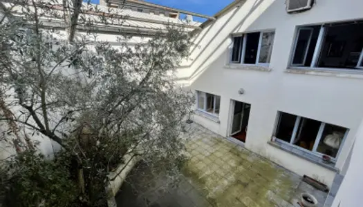 Appartement 6 pièces 550 m²