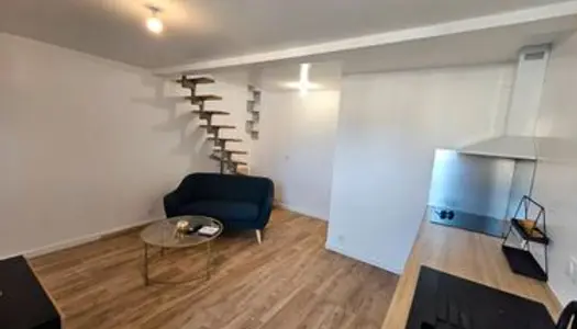 Agréable petite maison disponible de suite 