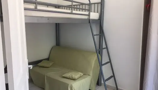 Location Appartement 49 m² à Nice 1 100 € CC /mois