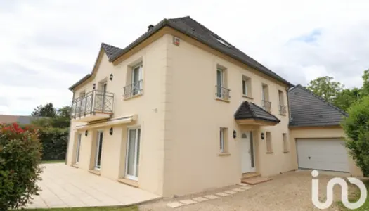 Maison 8 pièces 278 m² 