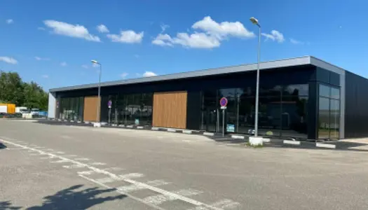 Local commercial 1266 m² 
