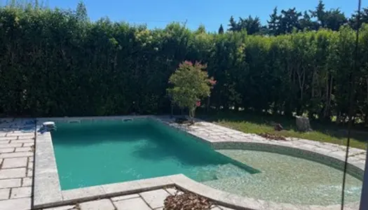 Villa + piscine 