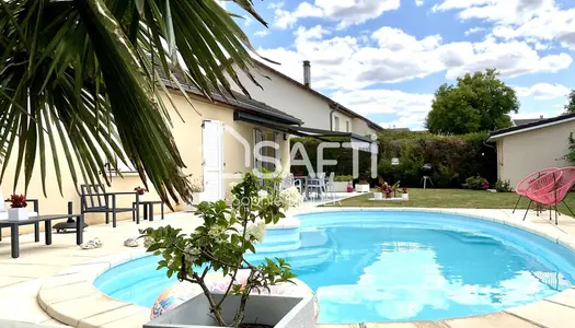 A Marsilly plain pied individuel 121 m2 piscine 