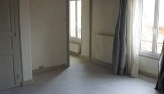 Bourg de peage appartement t2 