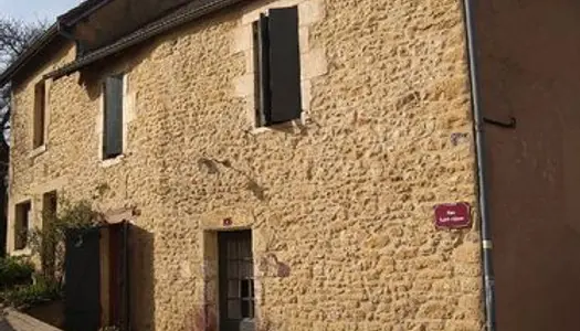 Maison de village perigord Dordogne doissat 