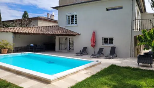 Maison 6 pièces 200 m²