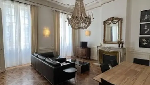 Magnifique appartement en plein centre de Rochefor