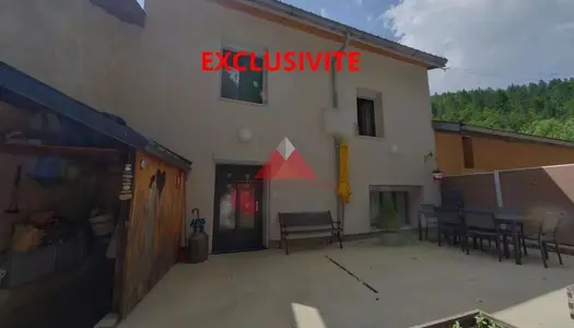 Maison 8 pièces 156 m² 