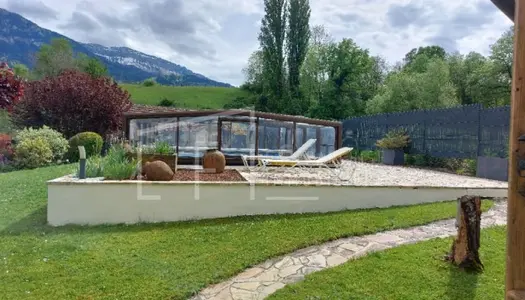 Villa 6 pièces 170 m² 