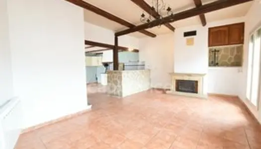 Dpt Hérault (34), à vendre VALROS appartement Duplex T4 de 94,4 m² avec balcons