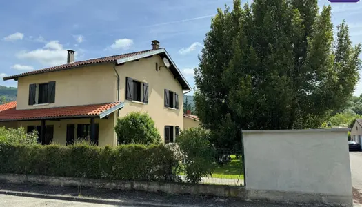 Maison 6 pièces 185 m² 